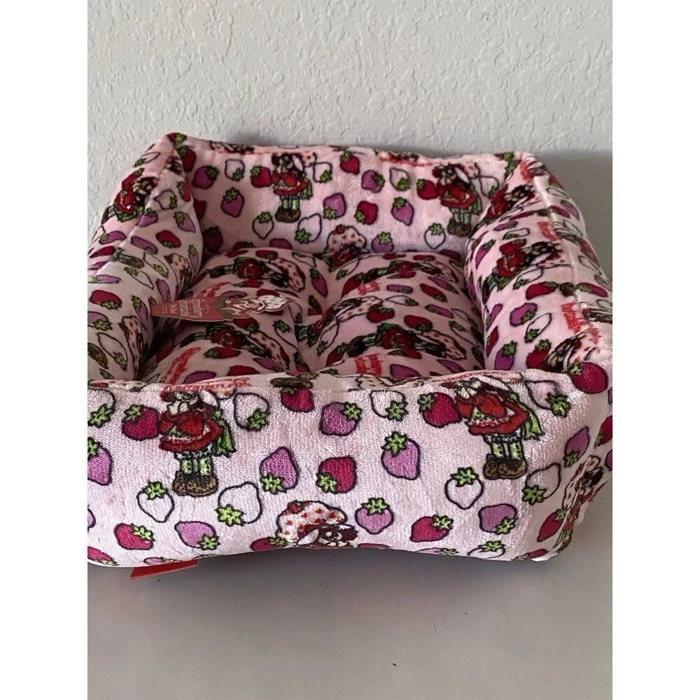 Strawberry Shortcake Dog Cat Pet Cuddler Bed 20 X 16 X 6”‎ Pink Soft Velvet NEW